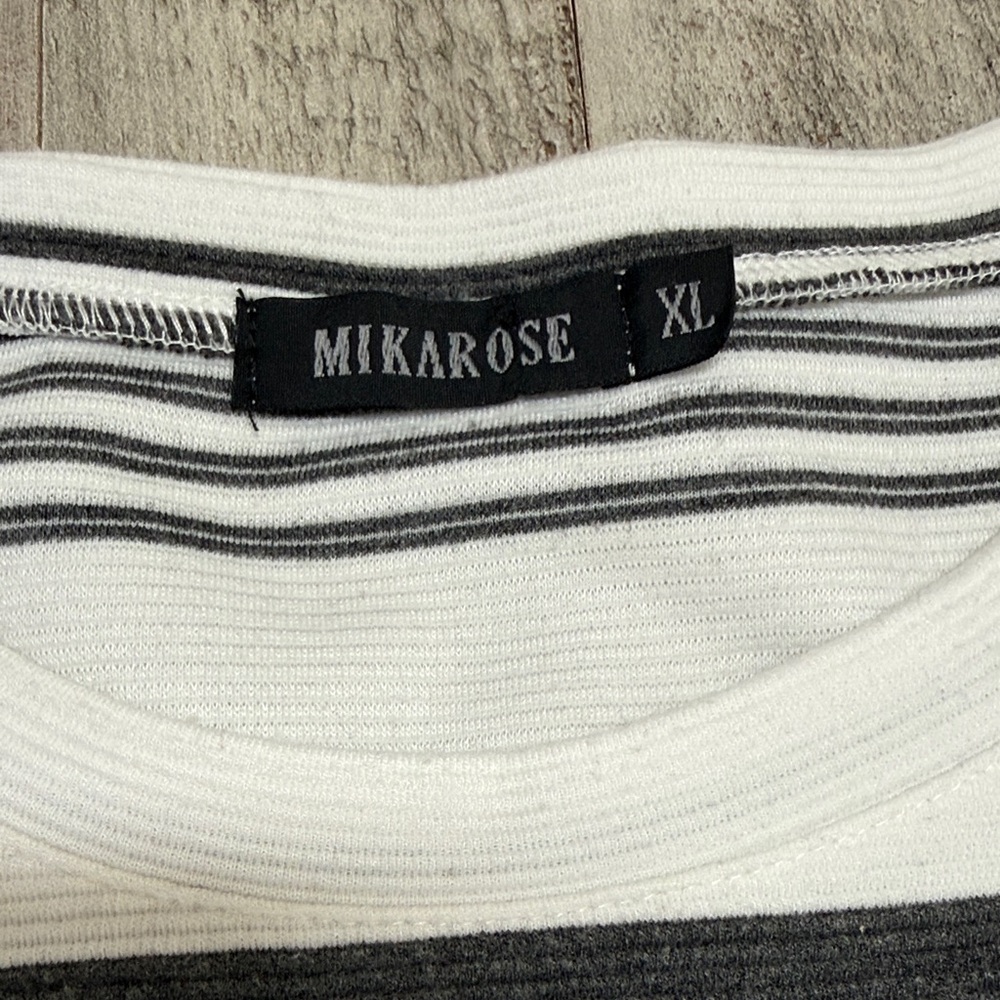 Mikarose Monochrome Striped Top Gray/beige - Picture 2 of 4